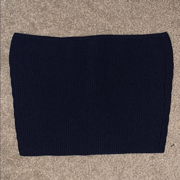 Aritzia Essamba Knit Crop - Picture 1 of 1